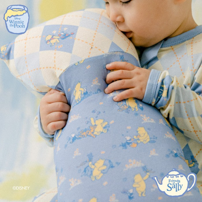 Mini Hug Pillow - Disney Classic Pooh Collection