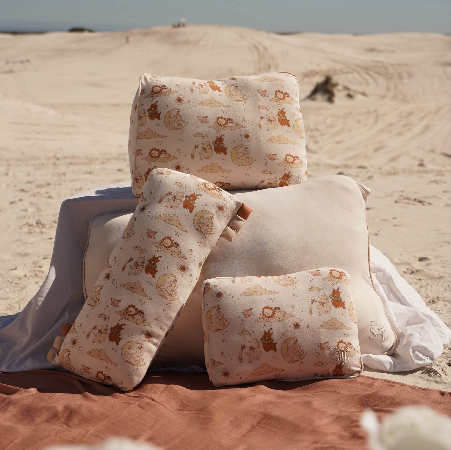 Regular Hug Pillow - Bianca Luca