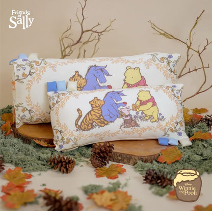 Mini Hug Pillow Pooh in the Woods Disney Collection