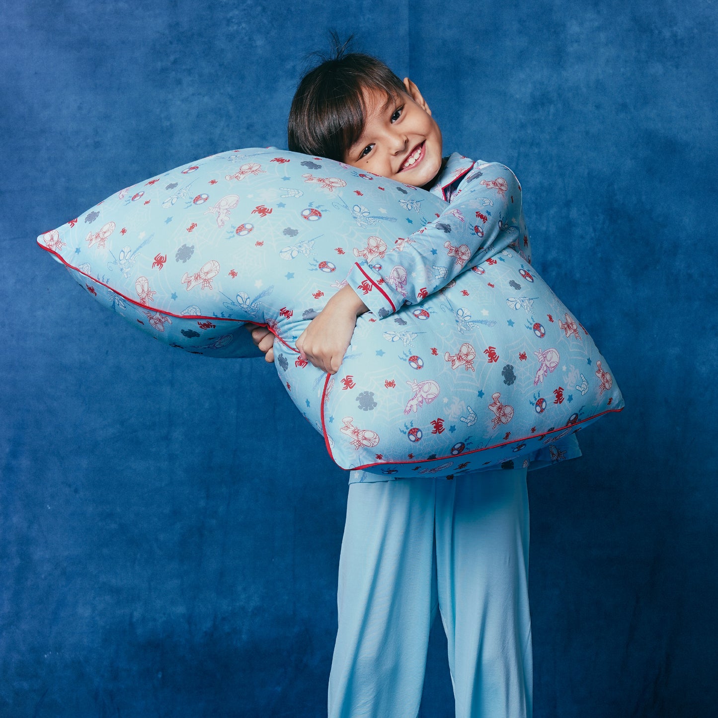 Kids & Adult Head Pillow - Marvel Spidey